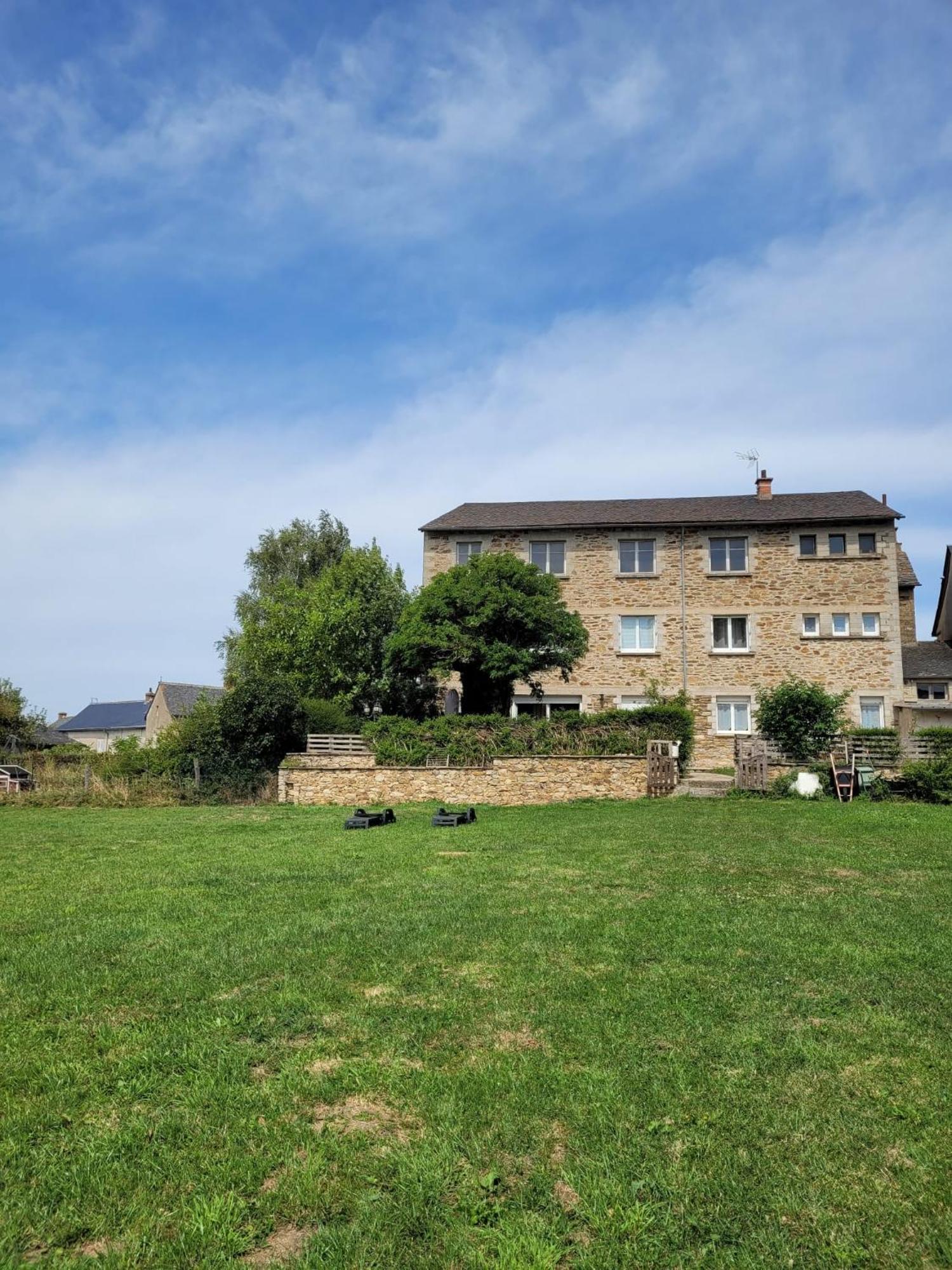 L'Aurigast Bed & Breakfast Auriac-Lagast Екстериор снимка